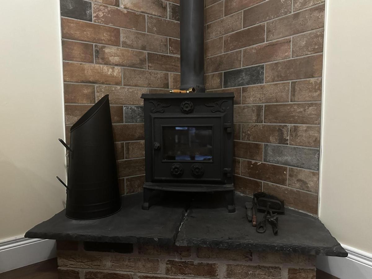 Cosy Barn Conversion In The Mournes Newry Eksteriør bilde