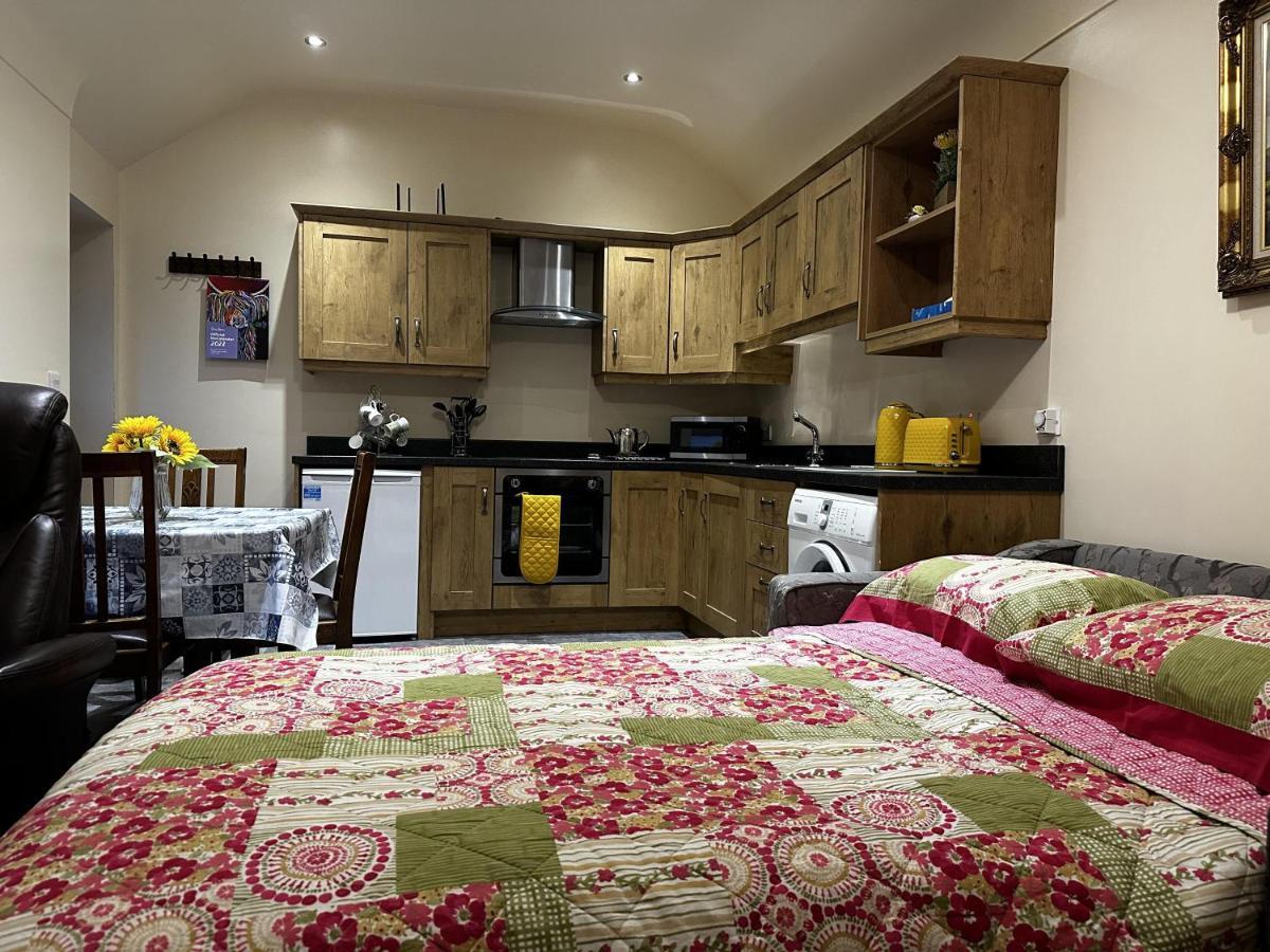 Cosy Barn Conversion In The Mournes Newry Eksteriør bilde